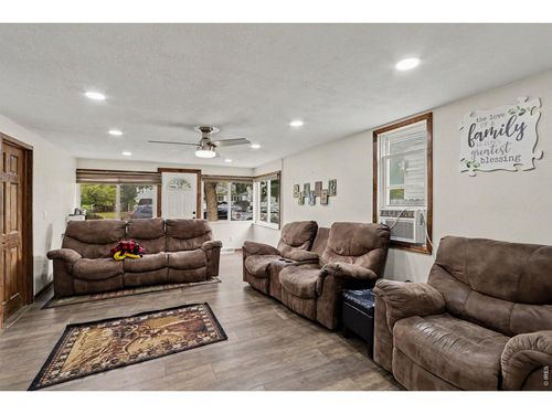 315 1st Ave, Ault, CO, 80610-5002 | Card Image