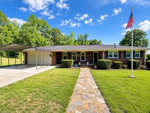 1805 Midway School Rd, Winston Salem, NC, 27107-8883 | Card Image