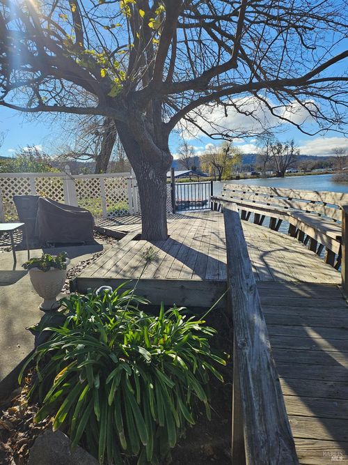 12704 Island Cir, Clearlake Oaks, CA, 95423-8424 | Card Image