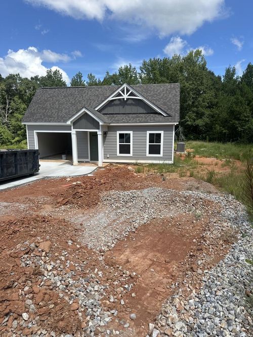 130 Young Ln, Hamilton, GA, 31811-6177 | Card Image