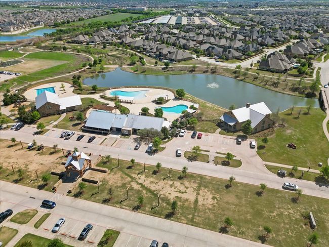 421 Forefront Ave, House other with 4 bedrooms, 3 bathrooms and null parking in Celina TX | Image 32