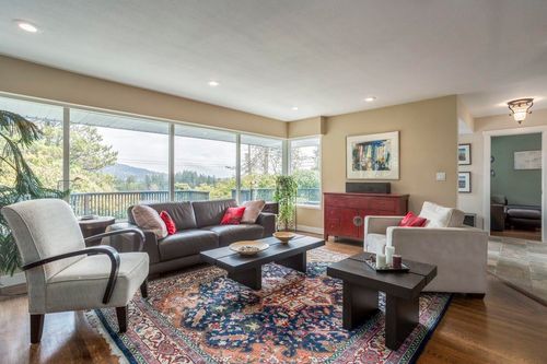 95 Bonnymuir Dr, West Vancouver, BC, V7S1L3 | Card Image