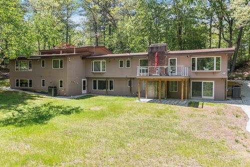 77 Temple Rd, Concord, MA, 01742-1514 | Card Image