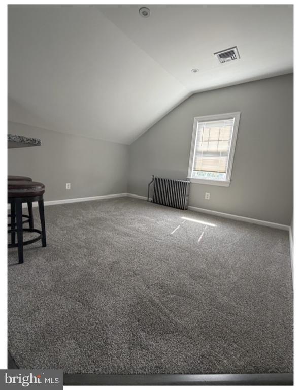 Residential Lease in CHERRY HILL 4