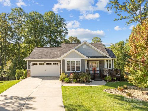 2 Wood Path Ln, Arden, NC, 28704-1175 | Card Image