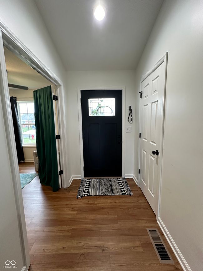 407 E Maple St, House other with 4 bedrooms, 2 bathrooms and null parking in Bainbridge IN | Image 8