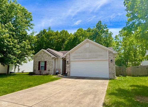 167 Hilltop Farms Blvd, New Whiteland, IN, 46184-9237 | Card Image