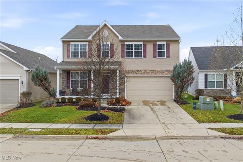 12120 Edgehill Oval, Strongsville, OH, 44149-4108 | Card Image