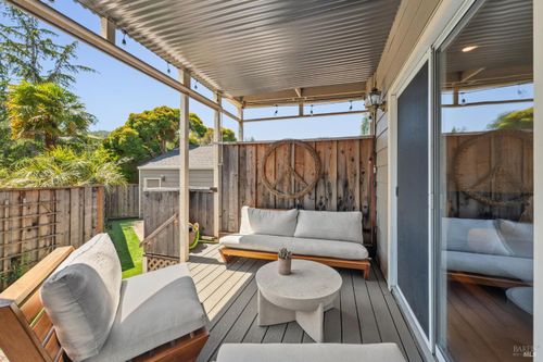 34 Creekside Ct, Corte Madera, CA, 94925-1267 | Card Image