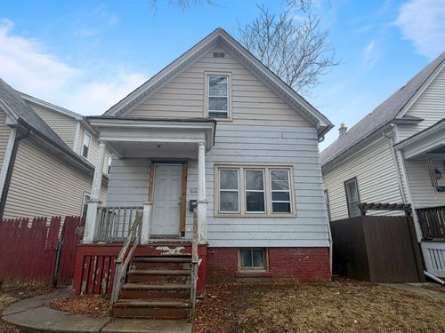 3127 N 37th St, Milwaukee, WI, 53216-3721 | Card Image