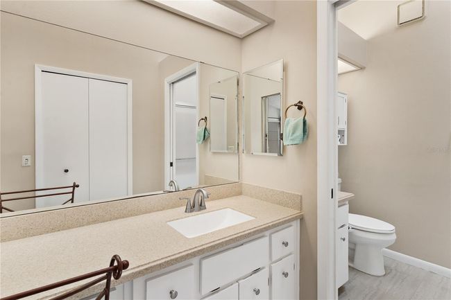 5512 Rosewall Cir, House other with 2 bedrooms, 2 bathrooms and null parking in LEESBURG FL | Image 25