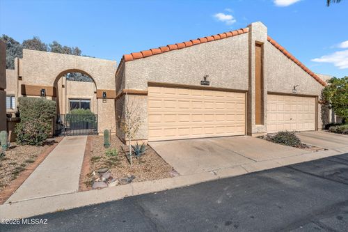 668 W Rushwood Drive, Tucson, AZ, 85704 | Card Image