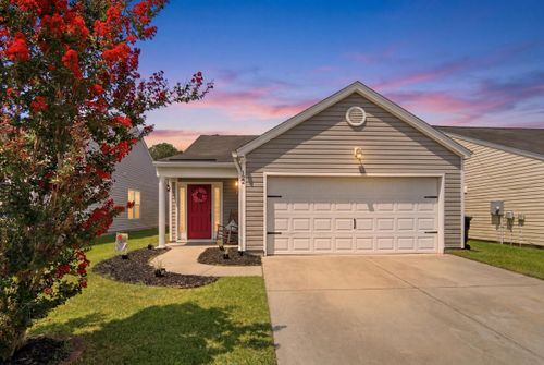 122 Tyger St, Summerville, SC, 29485-6833 | Card Image