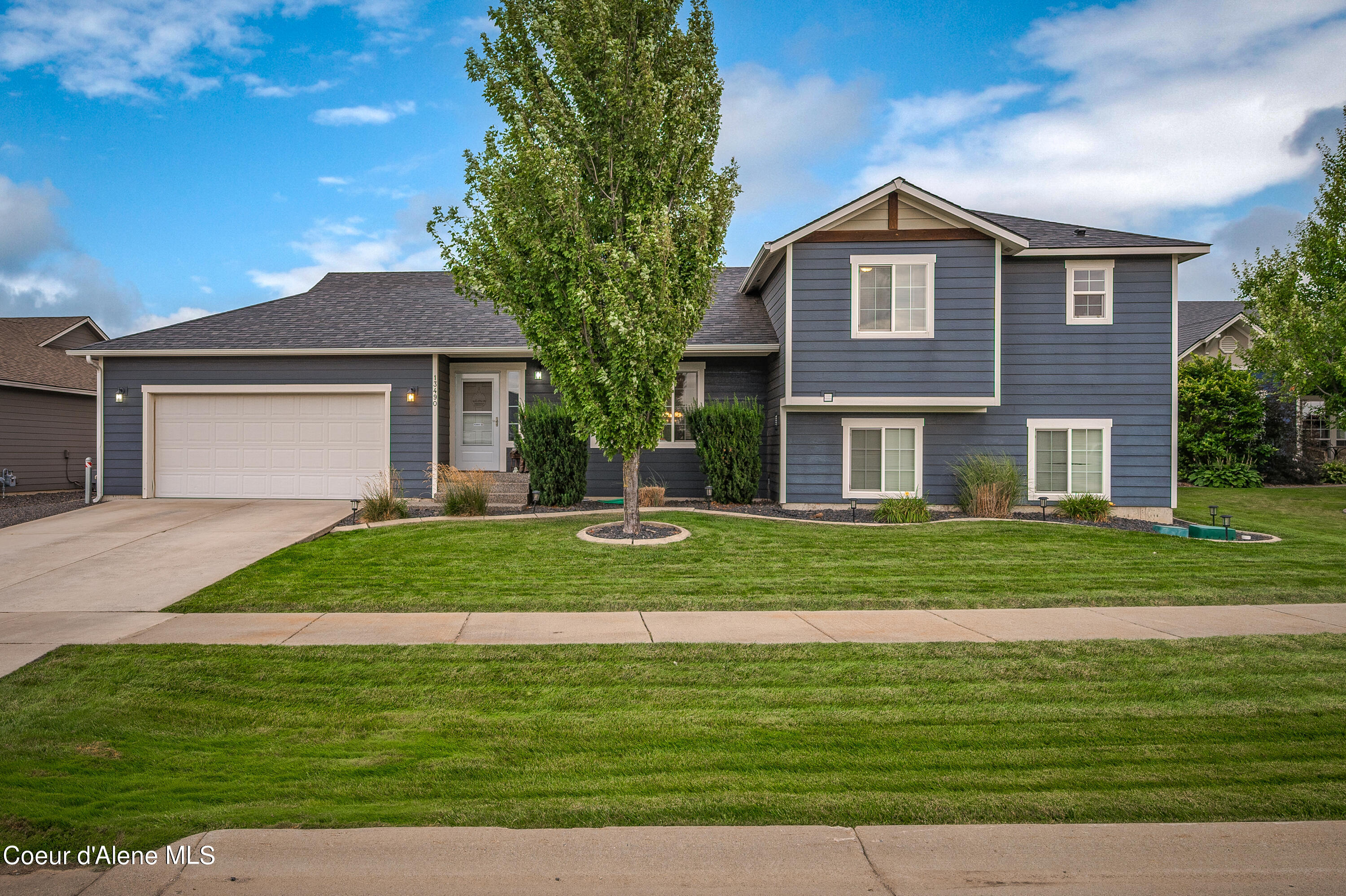 Polaris St, Rathdrum, ID 83858