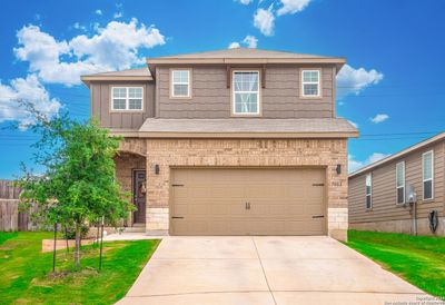 7002 Champion Crk, House other with 3 bedrooms, 2 bathrooms and null parking in San Antonio TX | Image 1