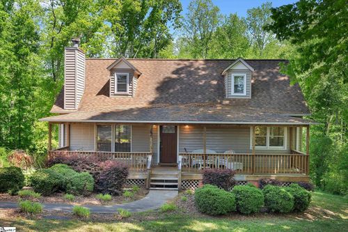 592 Kay Drive, Easley, SC, 29640-7156 | Card Image