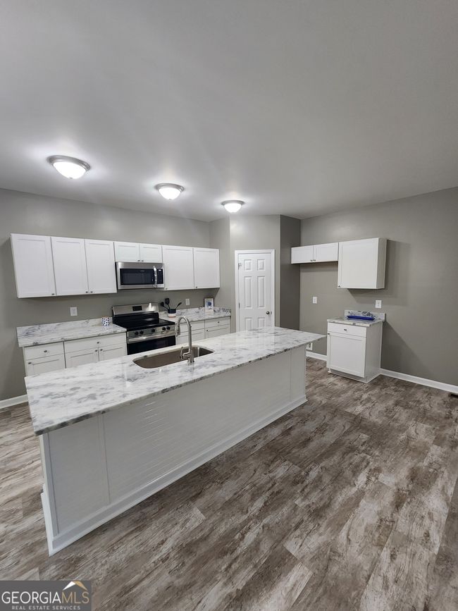 69 Charlotte Pl, House other with 4 bedrooms, 3 bathrooms and null parking in Statham GA | Image 8