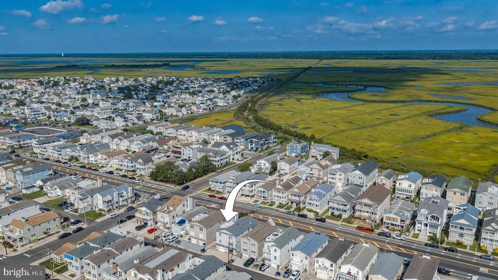 Residential in OCEAN CITY 2