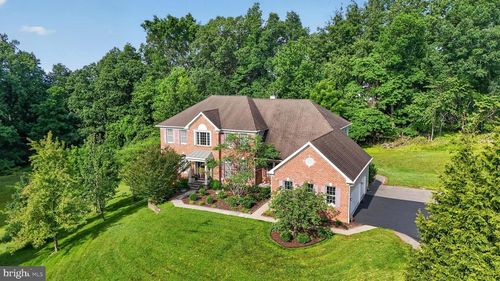 1464 W Stonington Dr, Downingtown, PA, 19335-6502 | Card Image