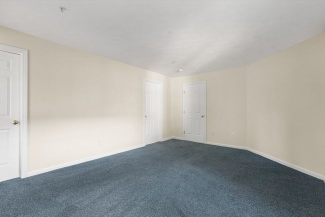 APT-20 - 7 Conant Rd, Condo with 2 bedrooms, 2 bathrooms and 1 parking in Winchester MA | Image 17