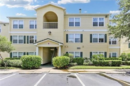 18179-18179 Bridle Club Dr, TAMPA, FL, 33647-1779 | Card Image