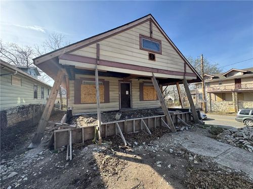 3900 Benton Boulevard, Kansas City, MO, 64130 | Card Image