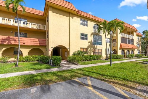 7-106-10762 La Placida Dr, Coral Springs, FL, 33065-3795 | Card Image