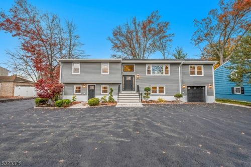 800 Raritan Rd, Clark, NJ, 07066-1710 | Card Image