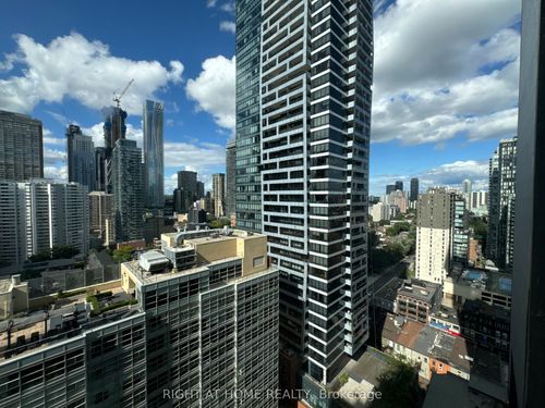 2407-24 Wellesley St W, Toronto, ON, M4Y2X6 | Card Image
