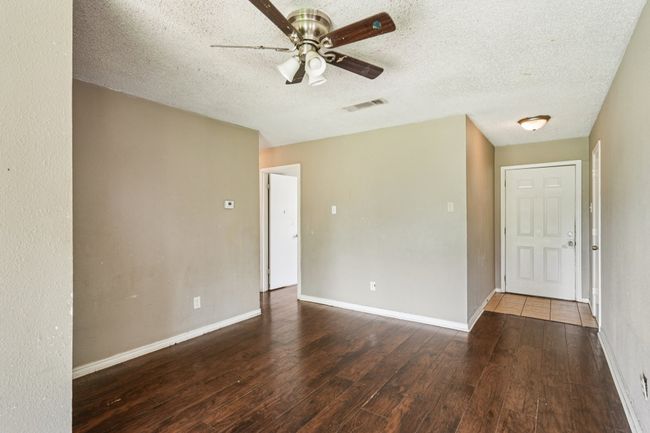 1634 Evergreen Dr, House other with 3 bedrooms, 2 bathrooms and null parking in Mesquite TX | Image 9