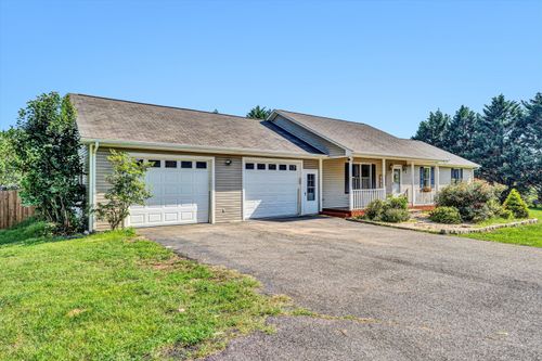 11254 Lee Hwy, Fincastle, VA, 24090-4408 | Card Image