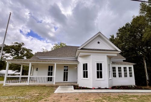 103 Third St S, Wiggins, MS, 39577-2807 | Card Image