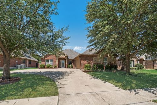 5836 Sunny Meadow Ln, Grand Prairie, TX, 75052-8782 | Card Image