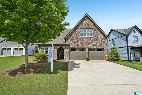 8197 Caldwell Dr, TRUSSVILLE, AL, 35173-2441 | Card Image