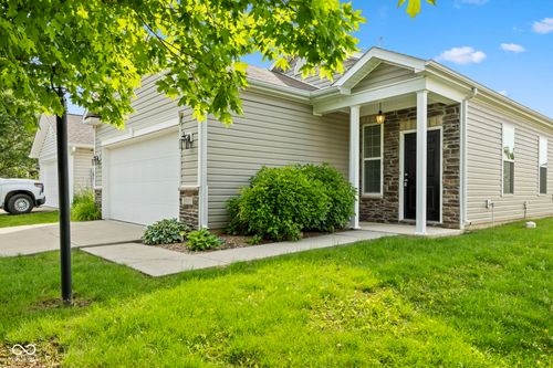 19335 Links Ln, Noblesville, IN, 46062-6668 | Card Image
