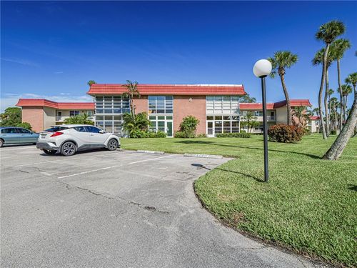 apt-202-6 Vista Palm Ln, Vero Beach, FL, 32962-0806 | Card Image