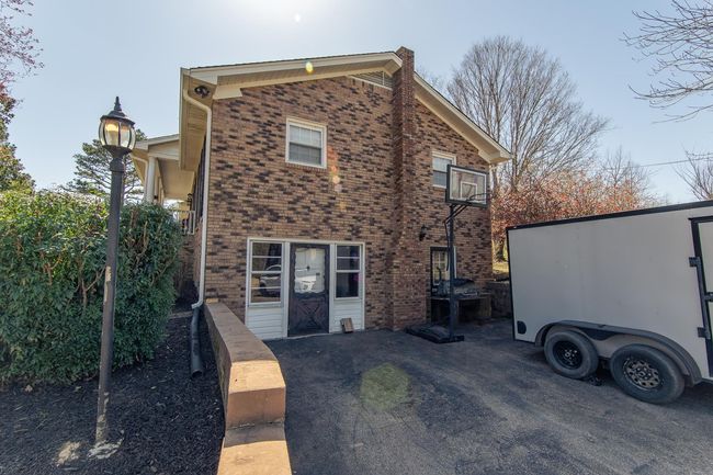 735 Streaming Water Loop, House other with 3 bedrooms, 4 bathrooms and null parking in Clifton TN | Image 6