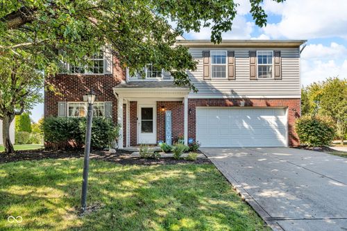 19367 Roudebush Blvd, Noblesville, IN, 46060-7651 | Card Image