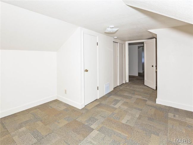 Upstairs Bedroom 3 | Image 27