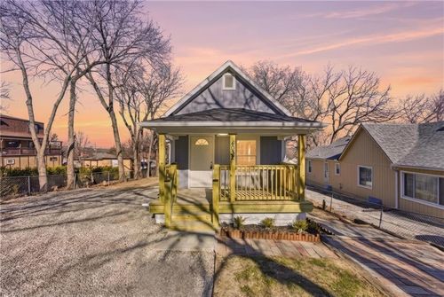 4032 Ruby Ave, Kansas City, KS, 66106-2626 | Card Image