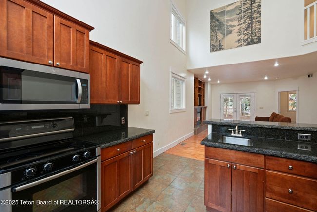 109 Trail Creek Dr, Townhouse with 4 bedrooms, 4 bathrooms and null parking in Victor ID | Image 7