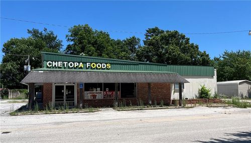 120 S 4th St, Chetopa, KS, 67336-9013 | Card Image