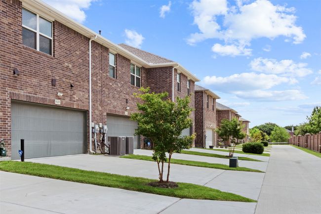 5829 Boulder Way, Townhouse with 2 bedrooms, 3 bathrooms and null parking in Mckinney TX | Image 27
