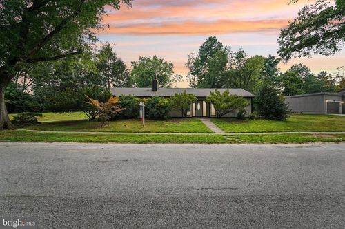 10117 Pasture Gate Ln, COLUMBIA, MD, 21044-1738 | Card Image