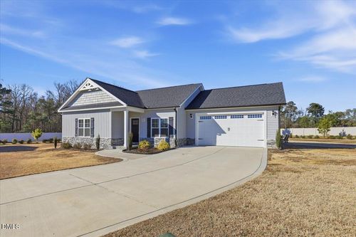 107 Waterstone Ct, Fremont, NC, 27830-7702 | Card Image