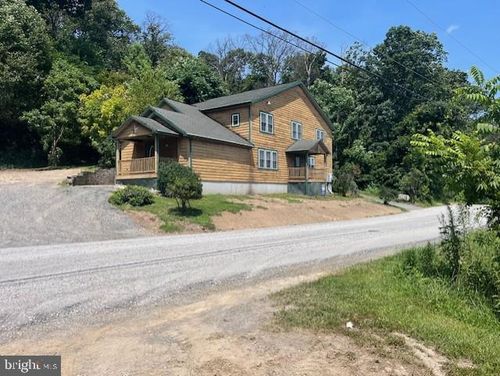 729 Hookies Grove Rd, Northumberland, PA, 17857-9545 | Card Image