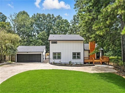 7600 Fields Dr, Cumming, GA, 30041-8186 | Card Image
