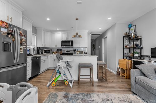 6f-616 E Broadway, Long Beach, NY, 11561-4728 | Card Image