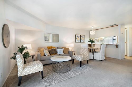 apt-19-2128 Bueno Dr, Davis, CA, 95616-0760 | Card Image