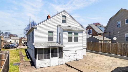 190 Wardlaw Ave, Providence, RI, 02908-2226 | Card Image